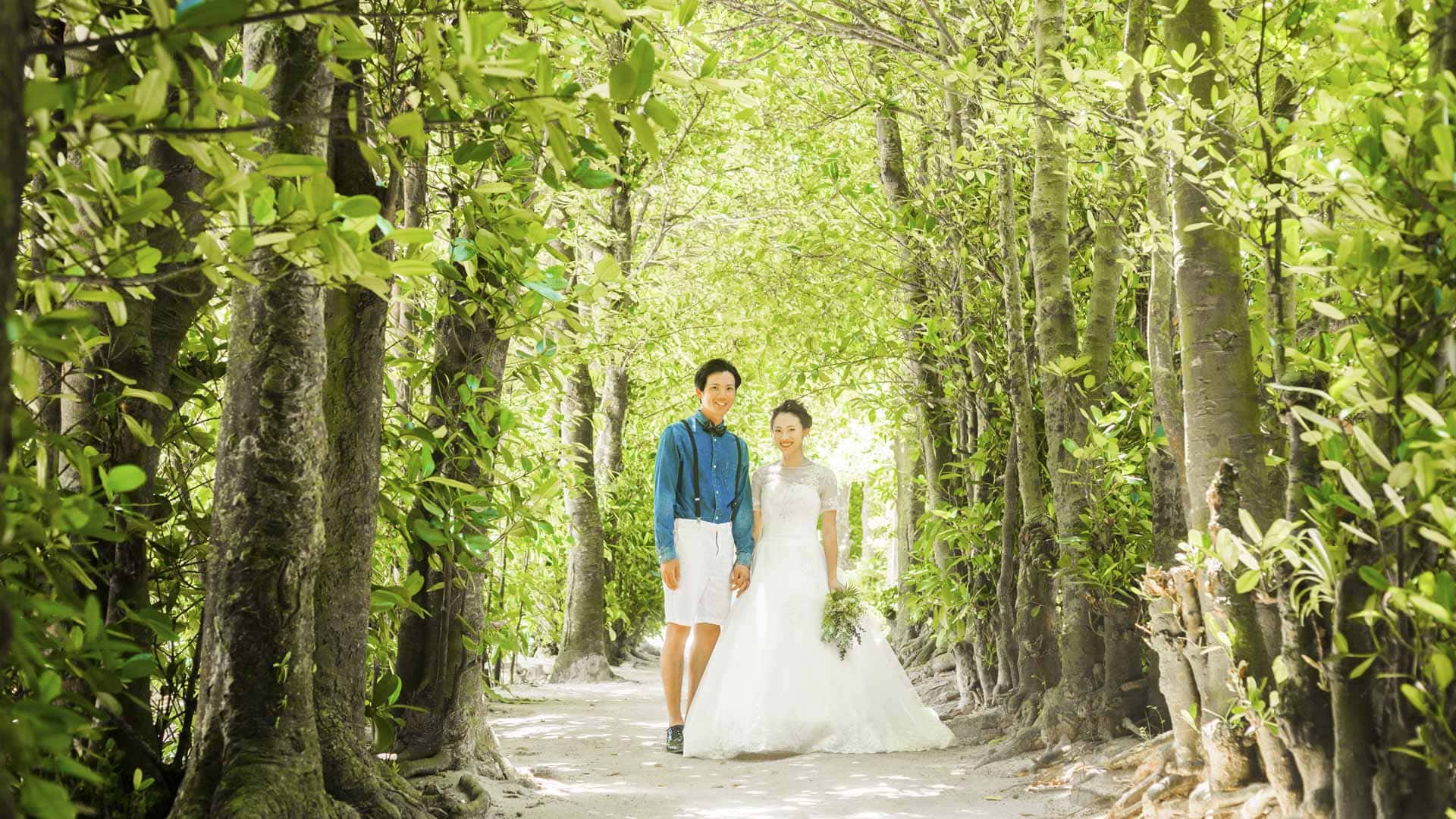 沖縄の前撮り・結婚写真の専門スタジオなんくるフォトウェディングのイメージ写真2
