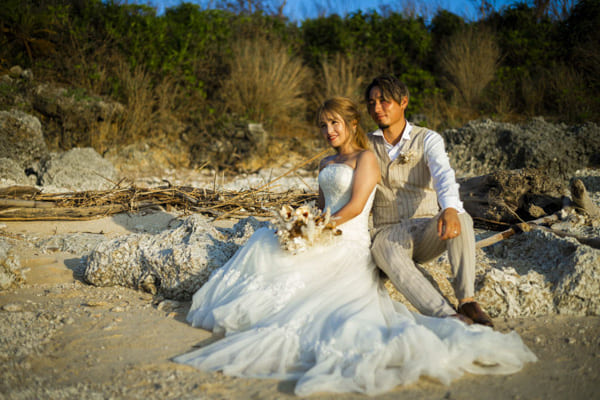 沖縄前撮り写真撮影にプラスで結婚式のオープニングムービーなどウエディング動画も作成できます。